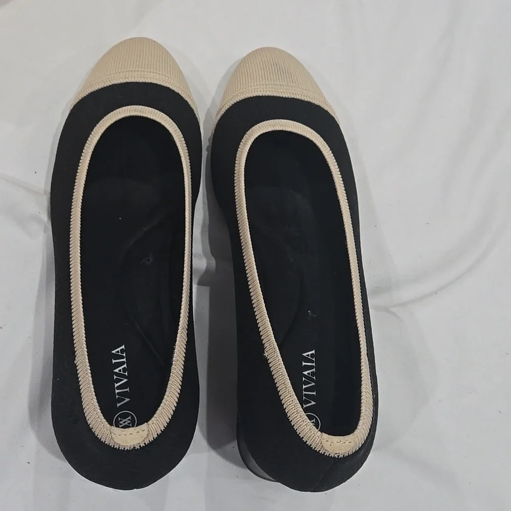 Vivaia Julie Pro Almond Cap Toe Knit Pumps Size 40 NIB - Picture 3 of 10